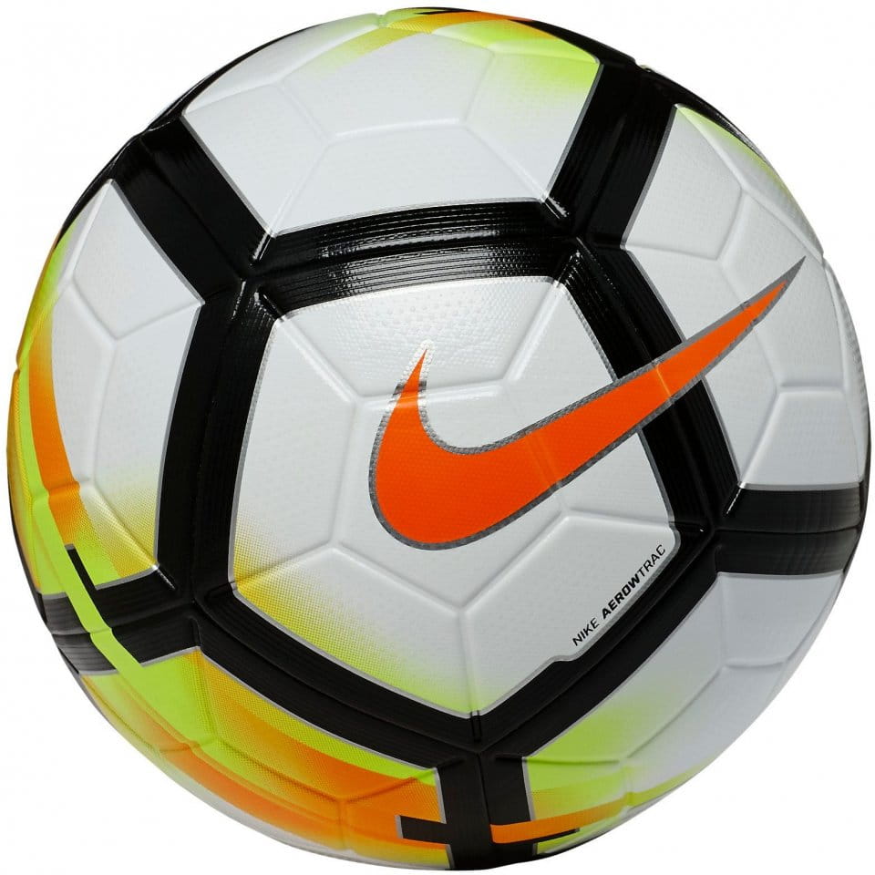 Fotbalový míč Nike Ordem V